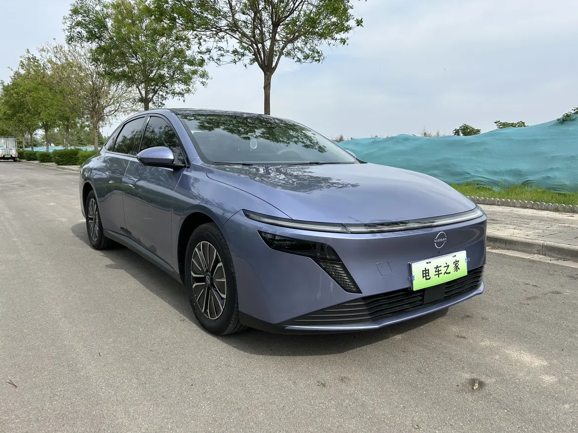 Nissan N6