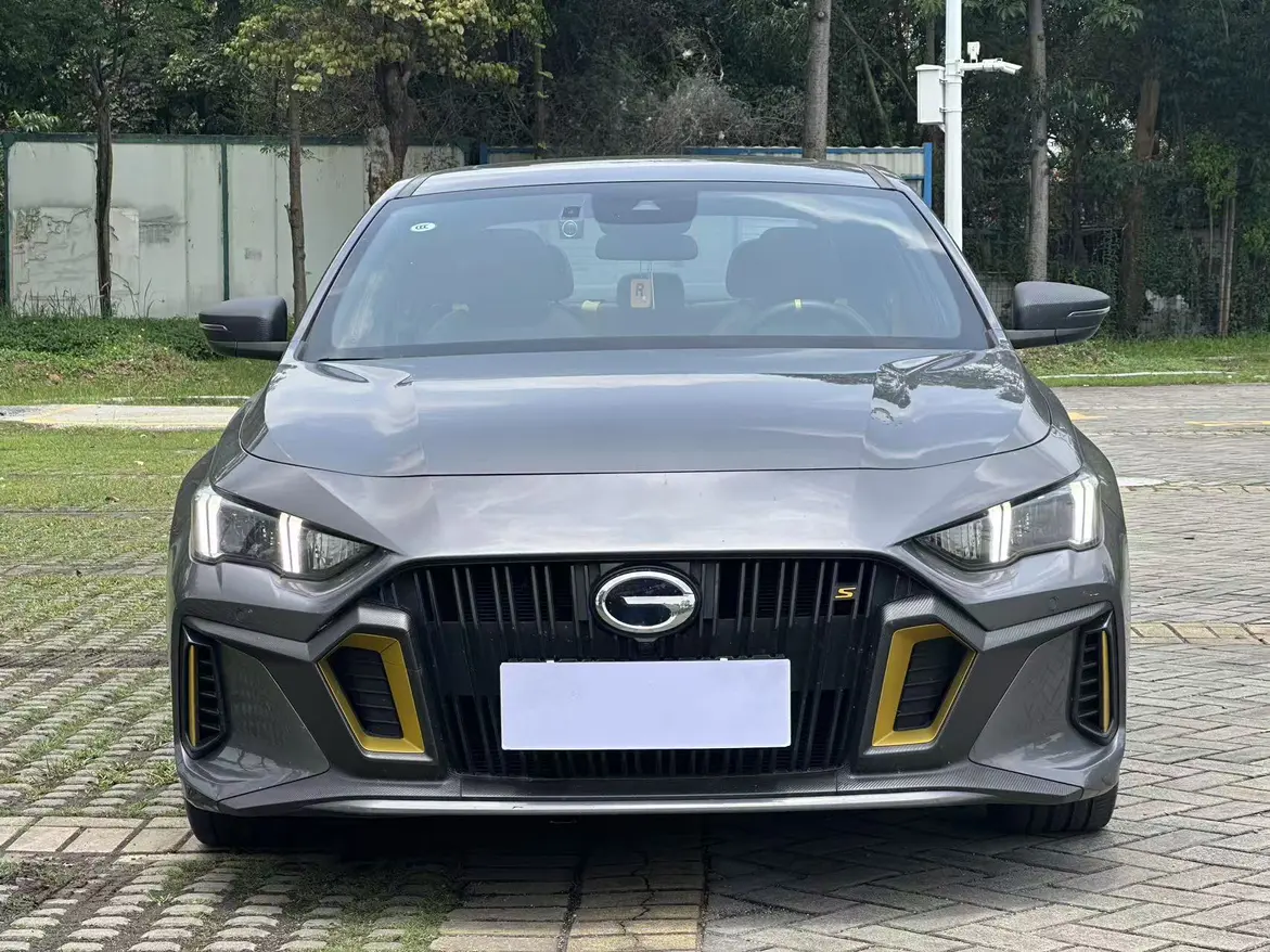 GAC Trumpchi Empow  из Китая