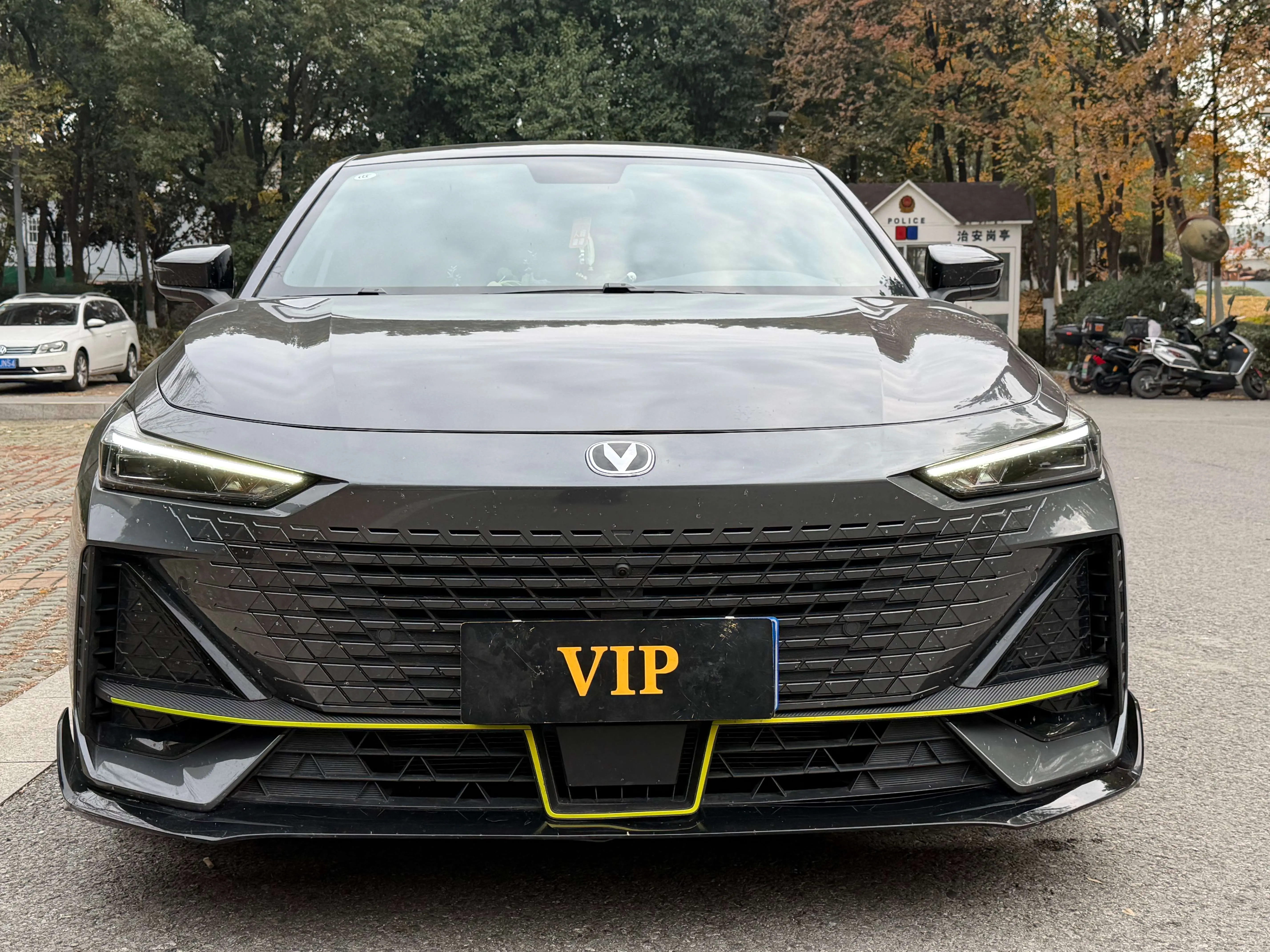 Changan UNI-V
