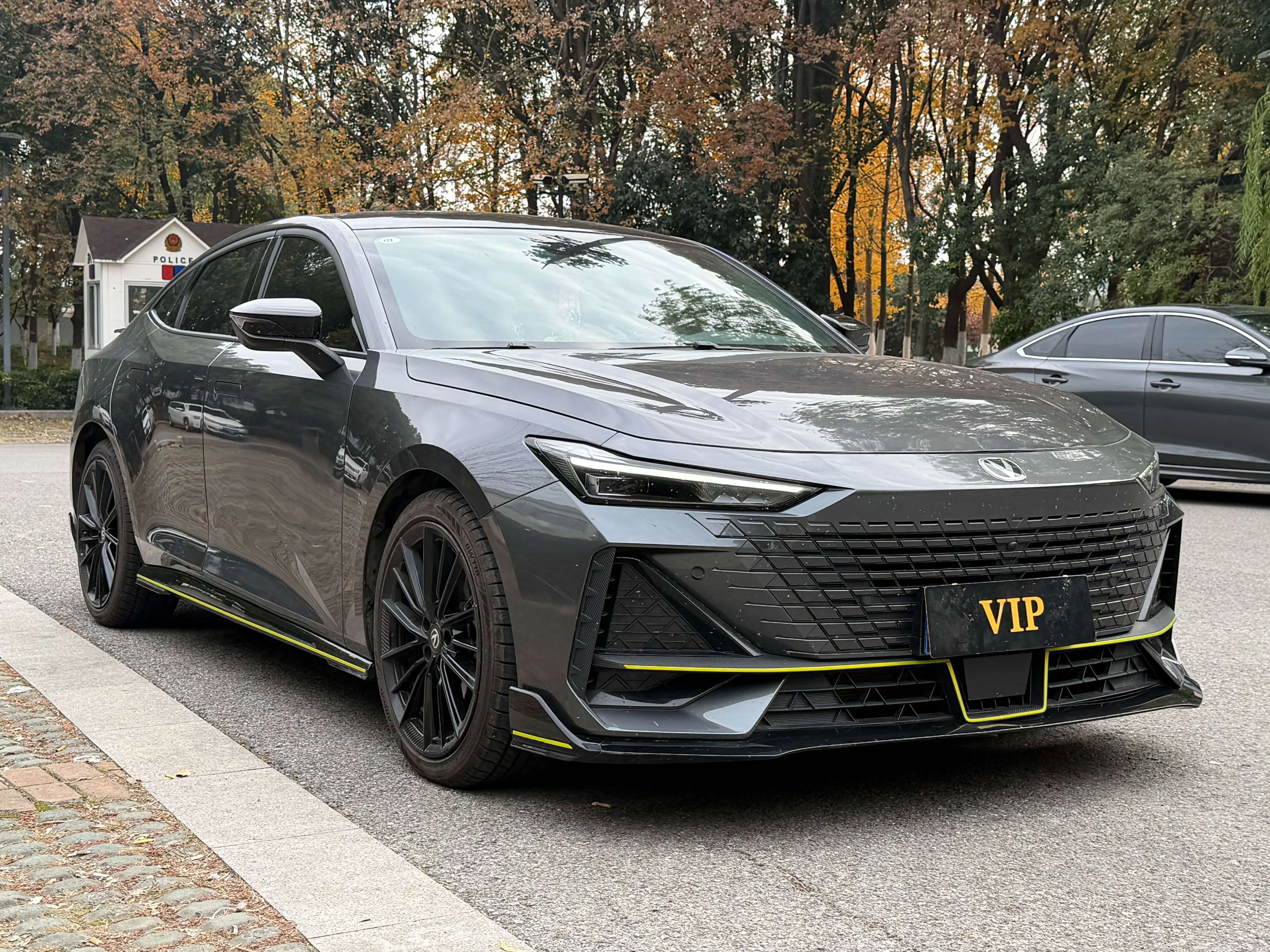 Changan UNI-V