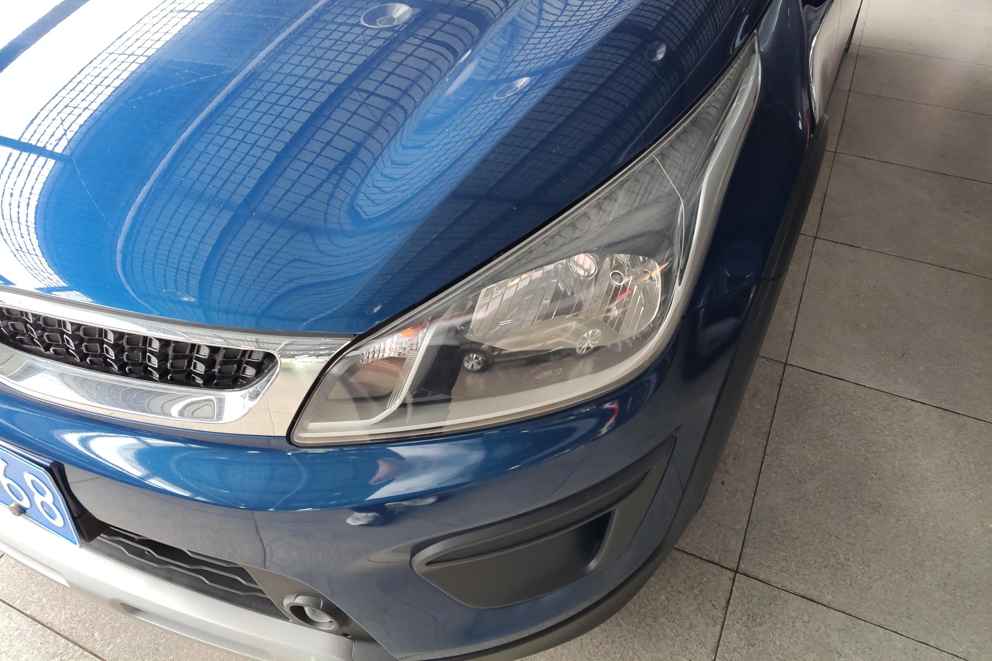 Kia KX CROSS