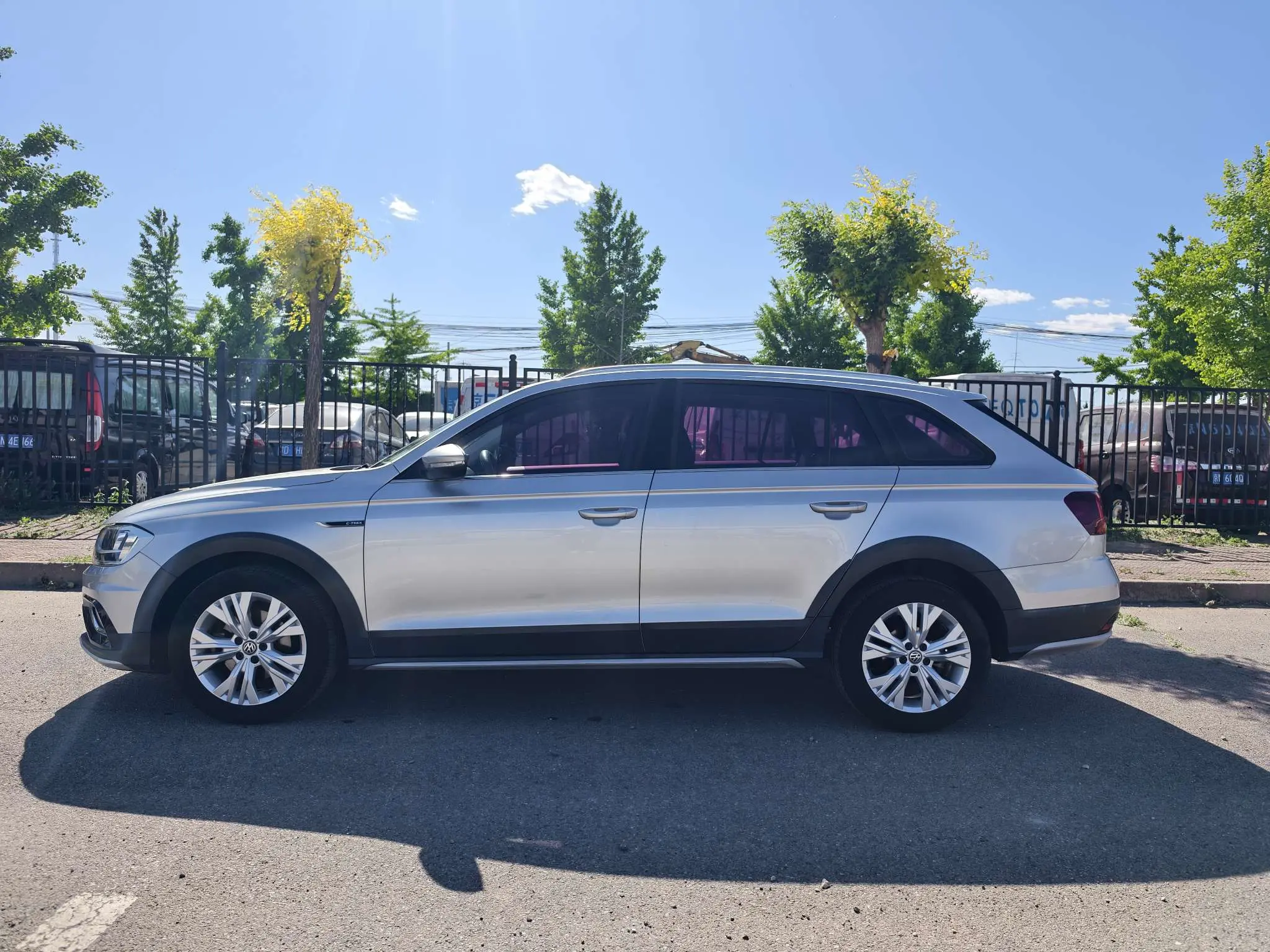Volkswagen C-TREK Weiling