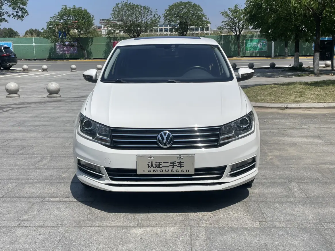 Volkswagen Santana