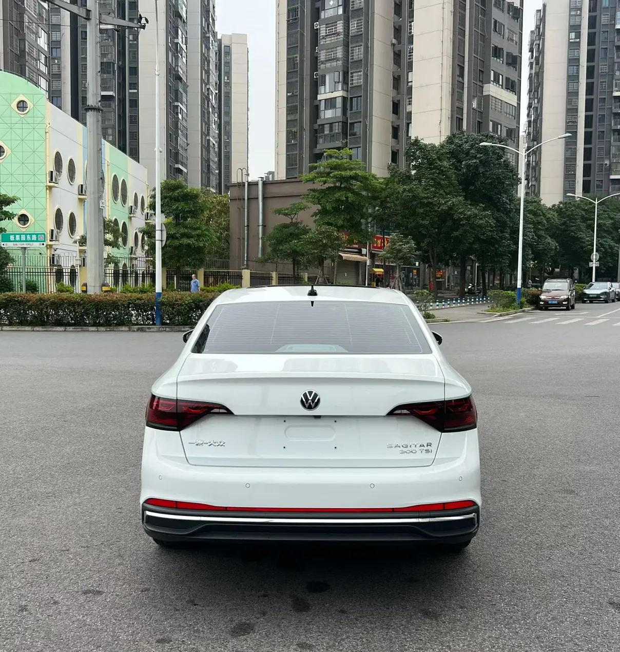 Volkswagen Sagitar