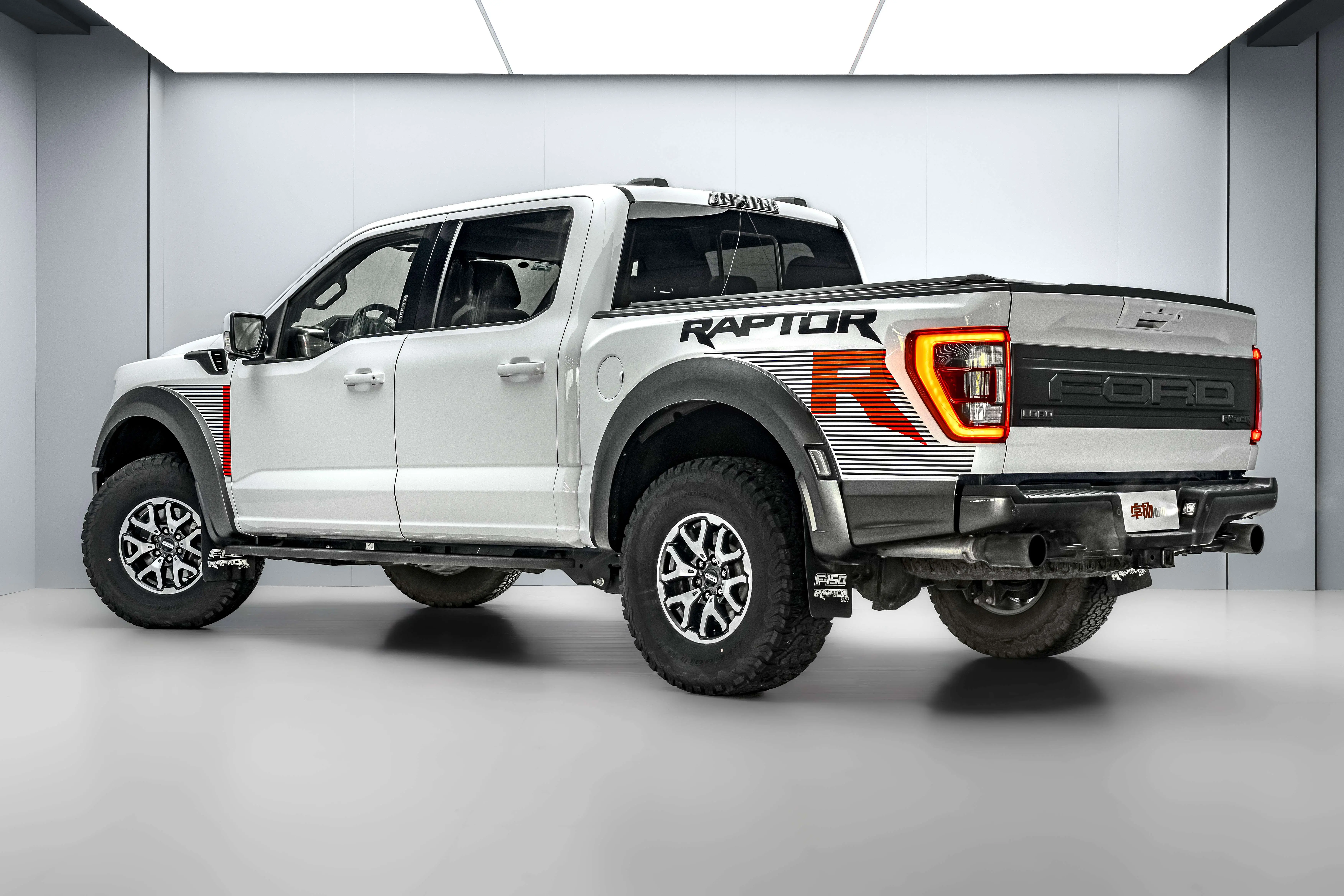 Ford F-150 Raptor