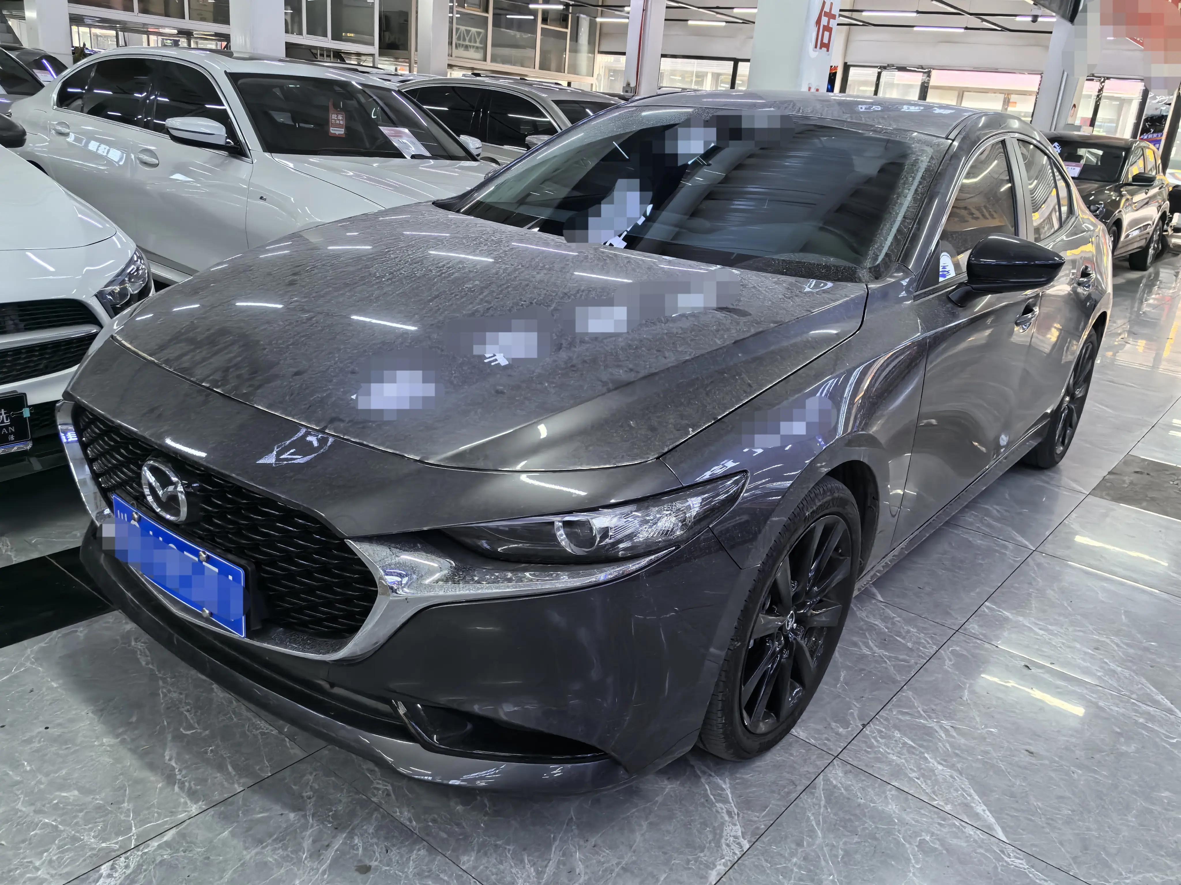 Mazda Axela