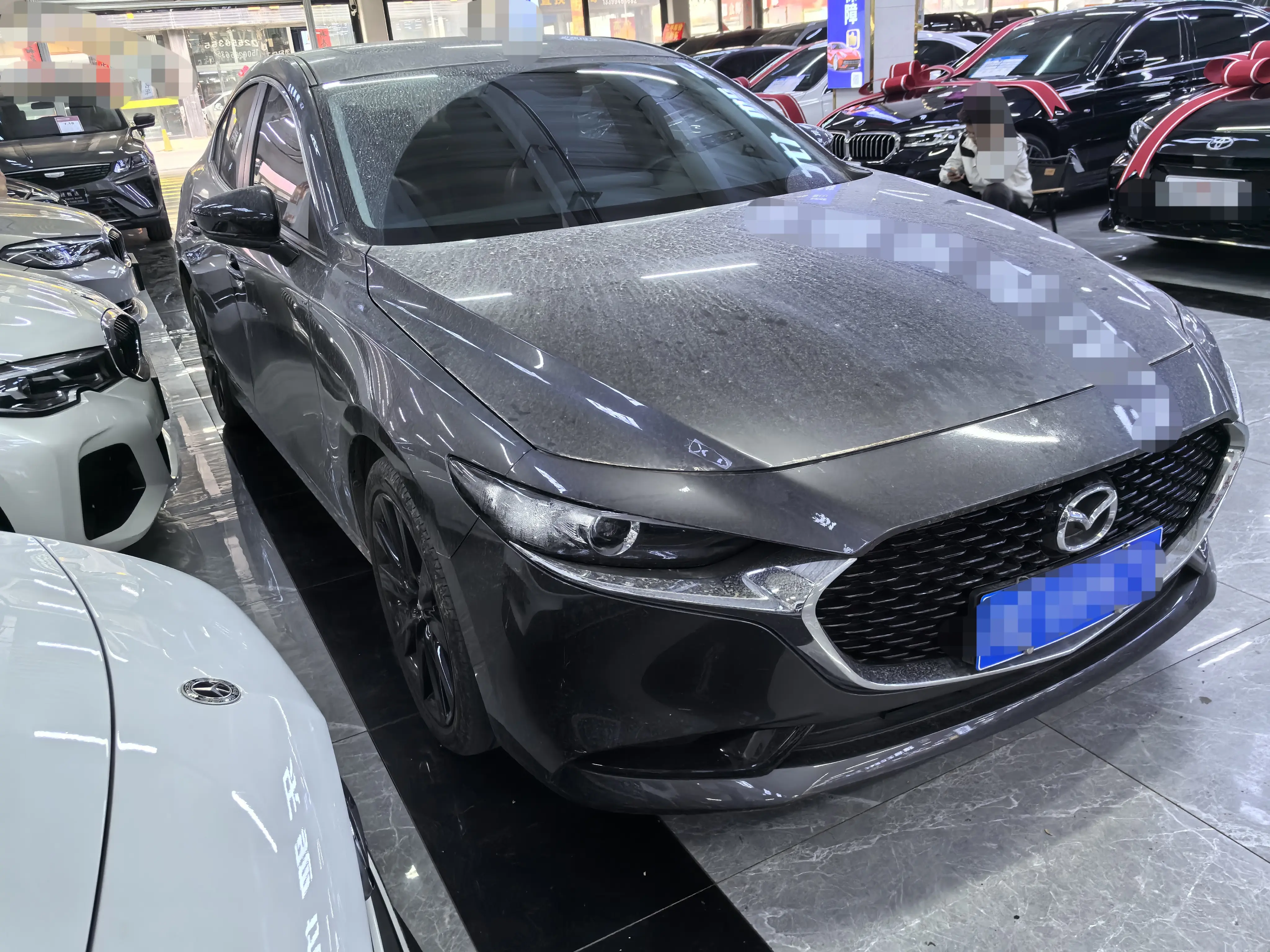 Mazda Axela