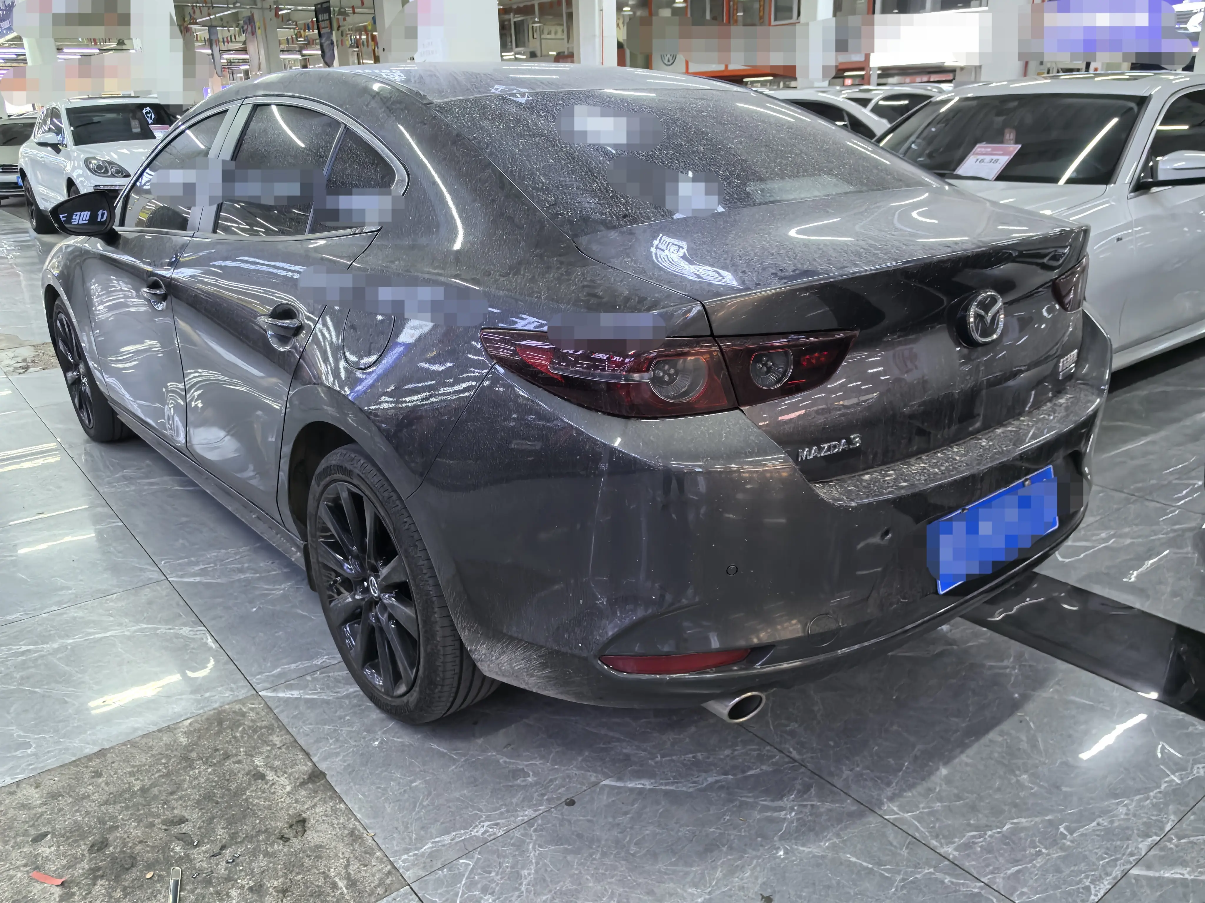 Mazda Axela