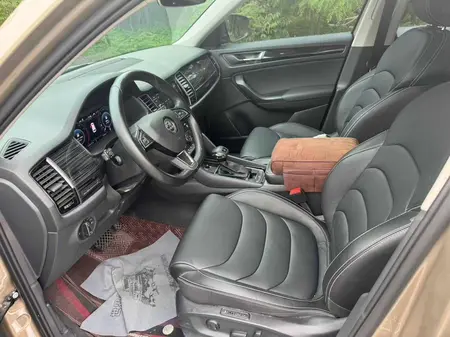 catalog-car-9