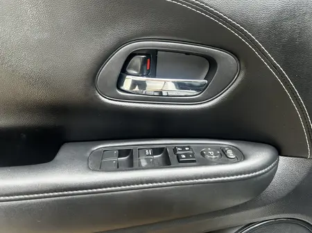 catalog-car-25