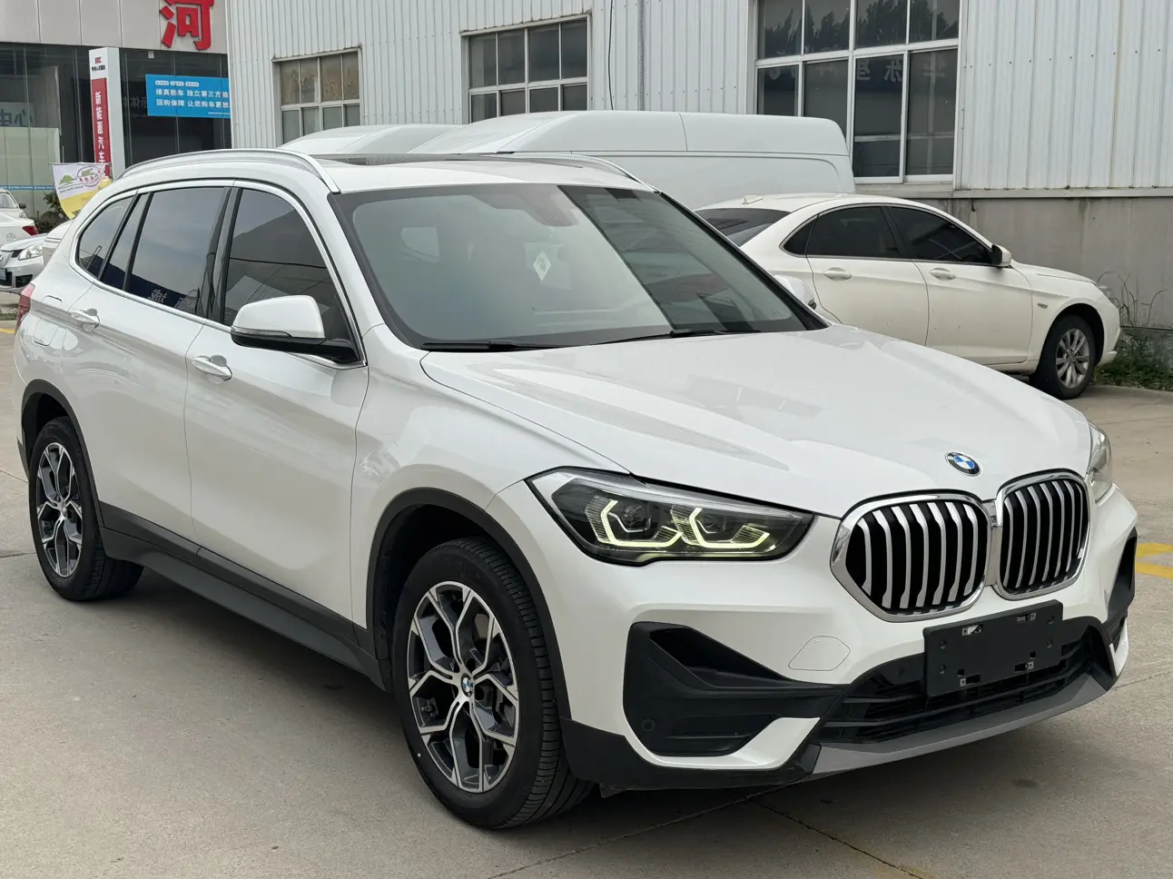 BMW X1
