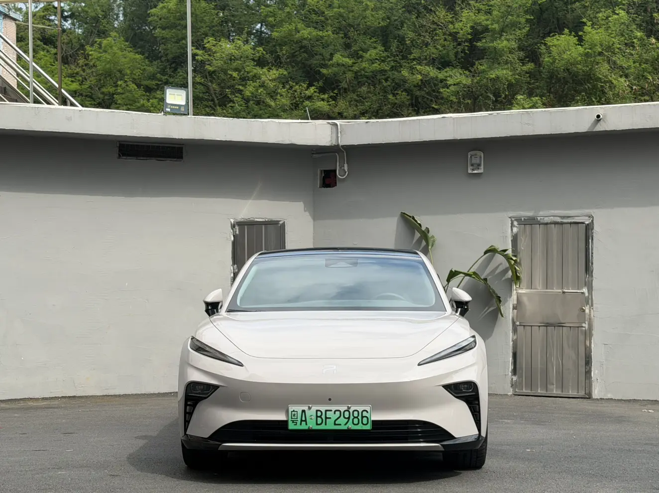Rising Auto Feifan F7