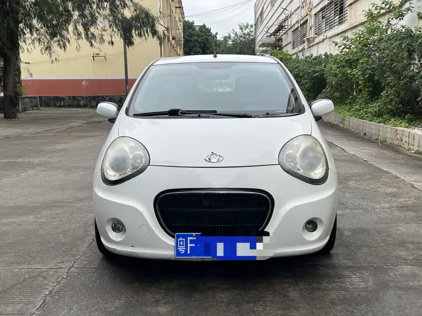 Geely Classic panda