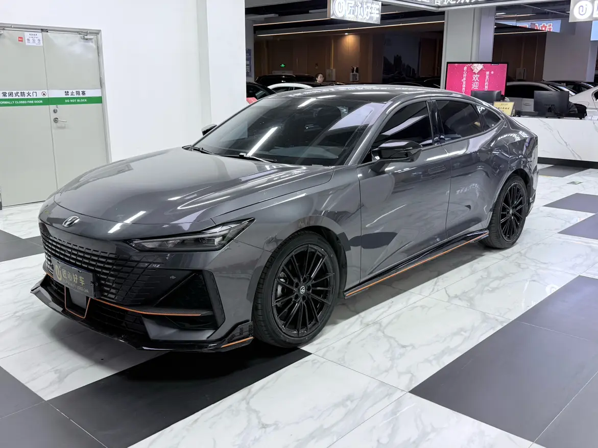 Changan UNI-V