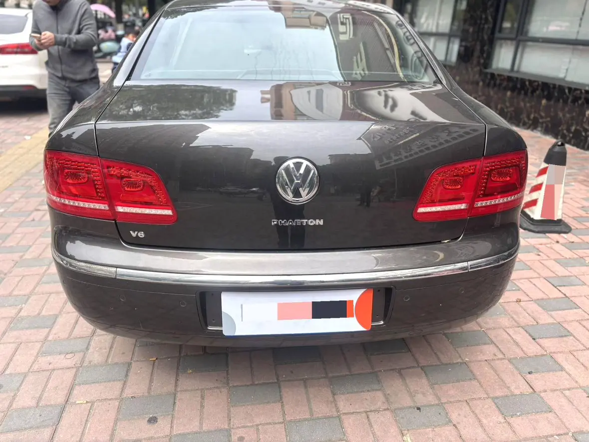 Volkswagen Phaeton / Phideon