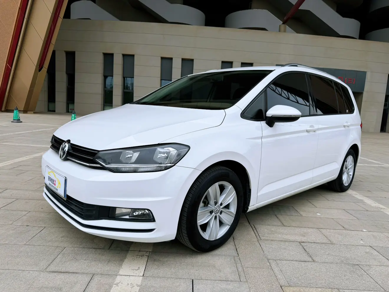 Volkswagen Touran L