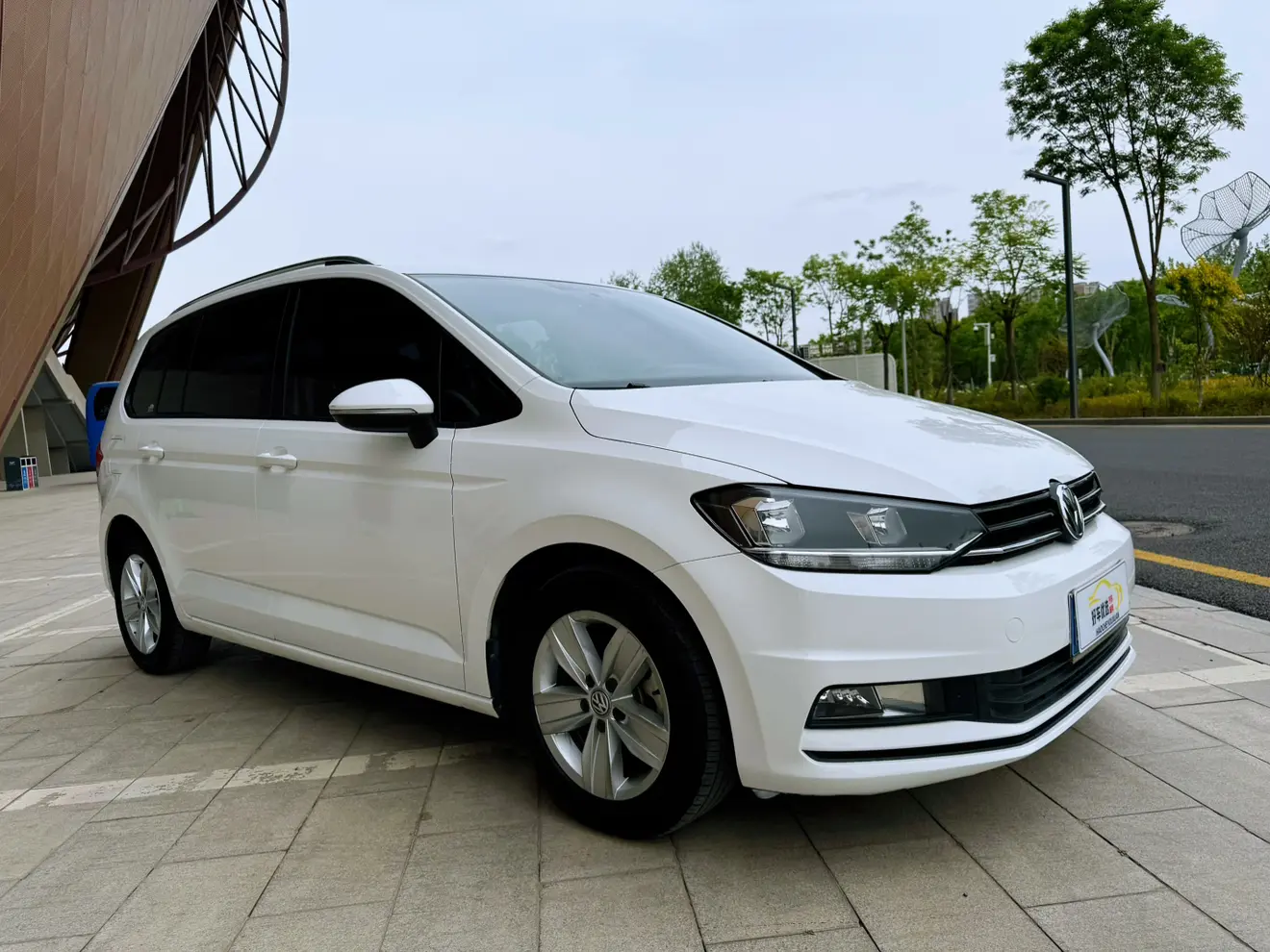 Volkswagen Touran L