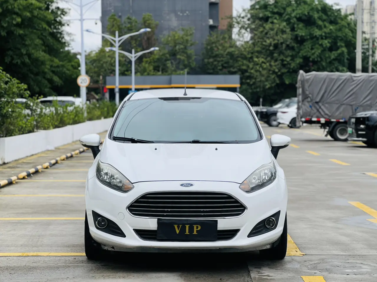 Ford Carnival