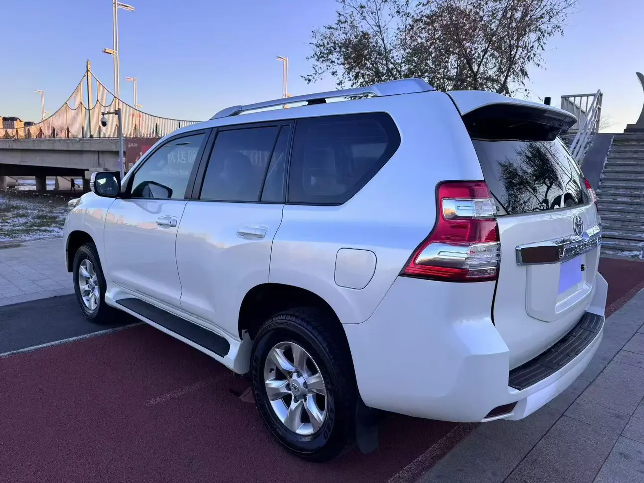Toyota Prado
