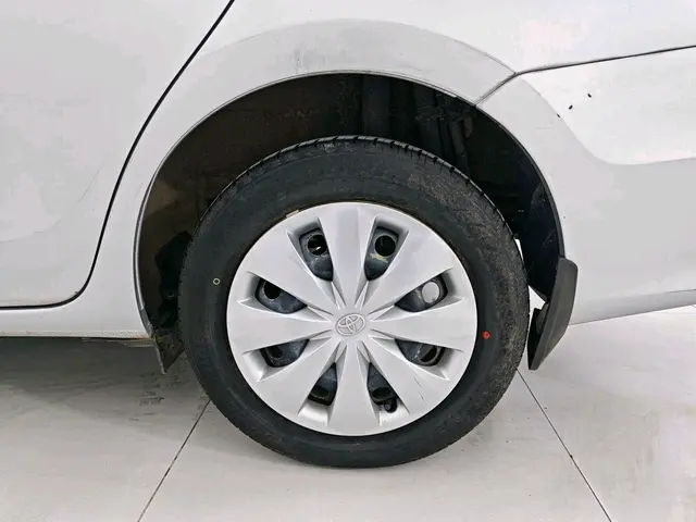 Toyota YARiS L Enjoy