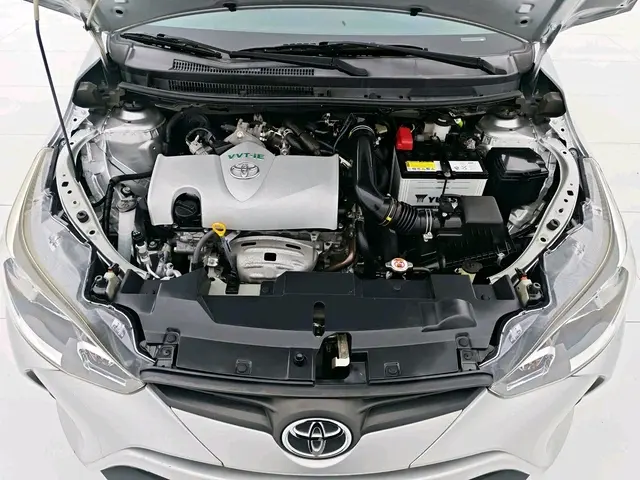 Toyota YARiS L Enjoy