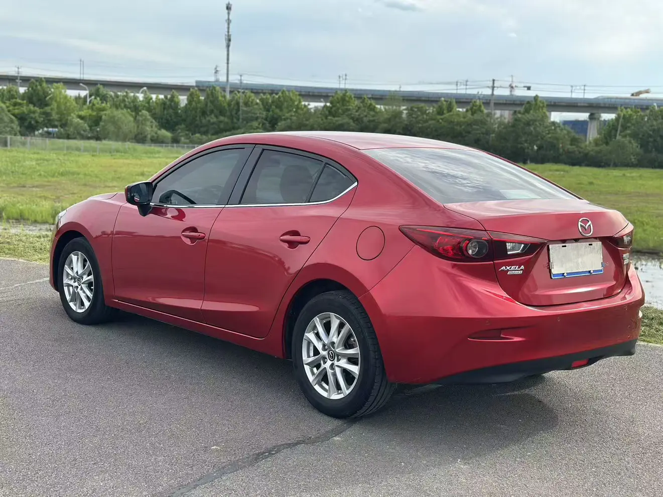 Mazda Axela