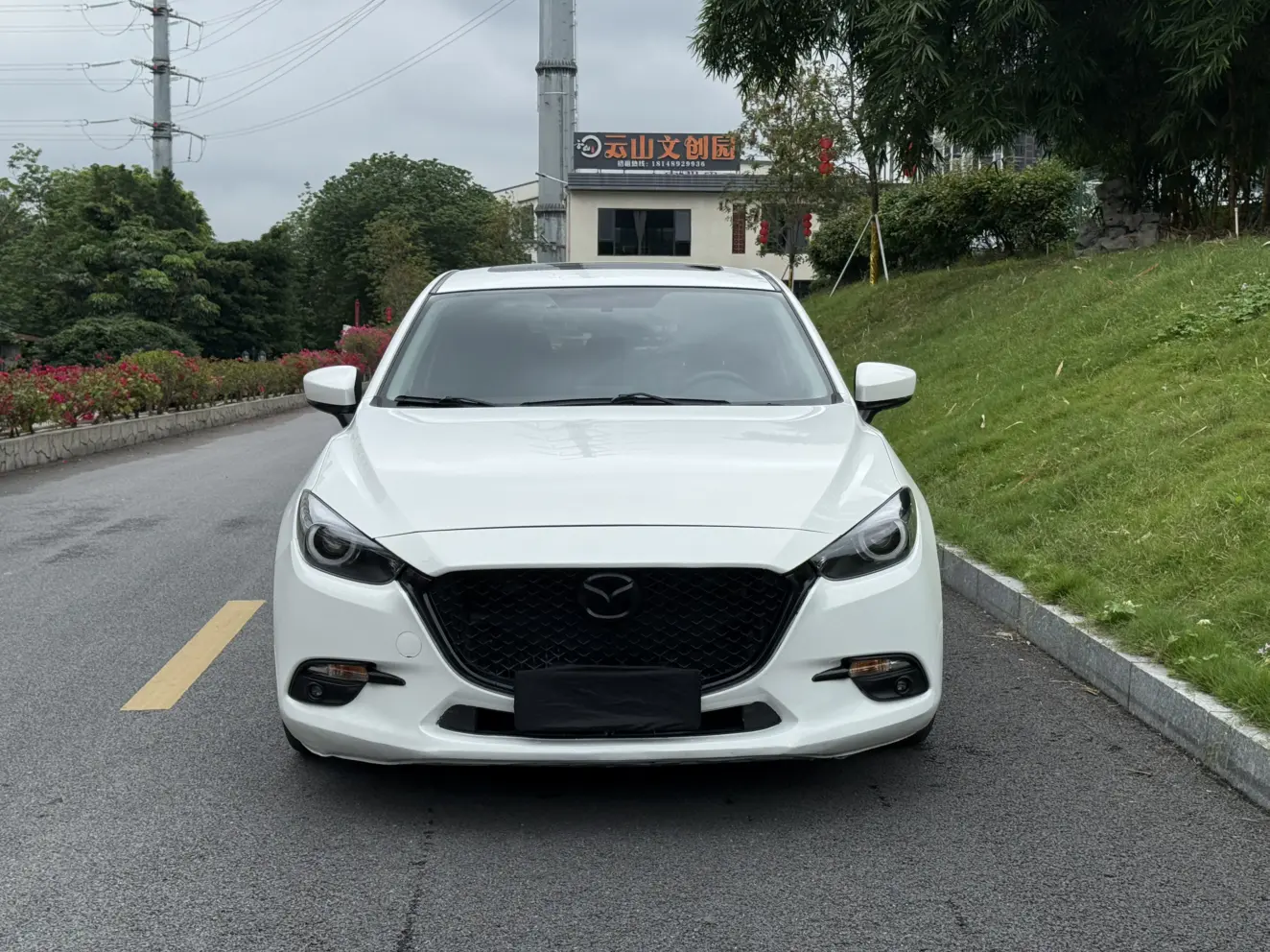 Mazda Axela