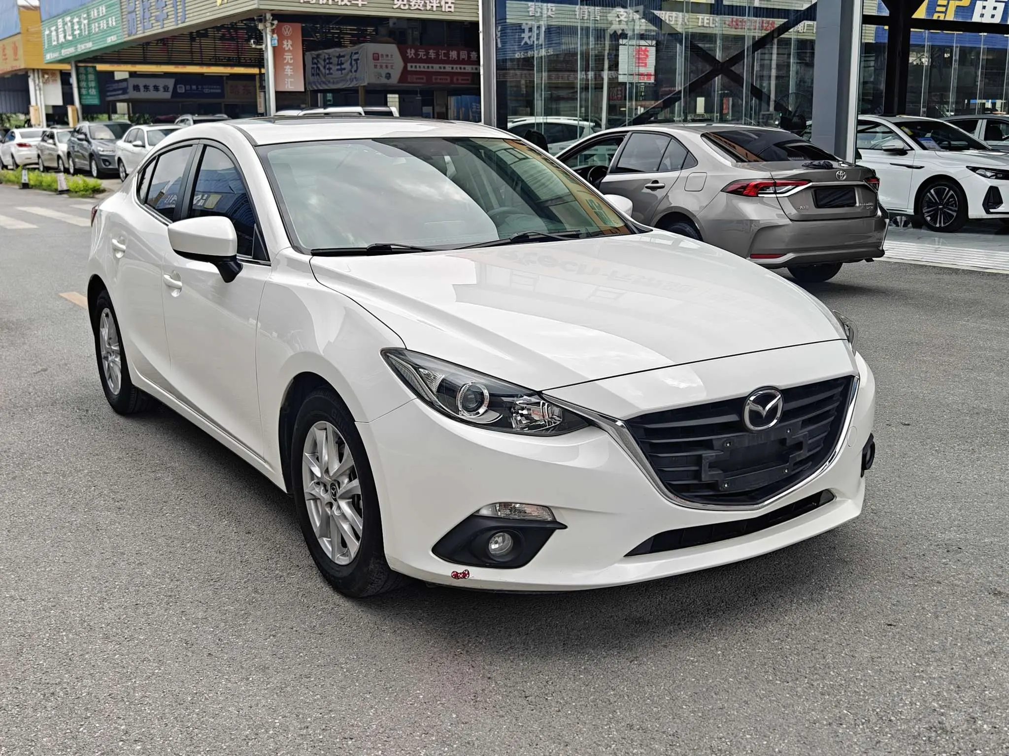 Mazda Axela