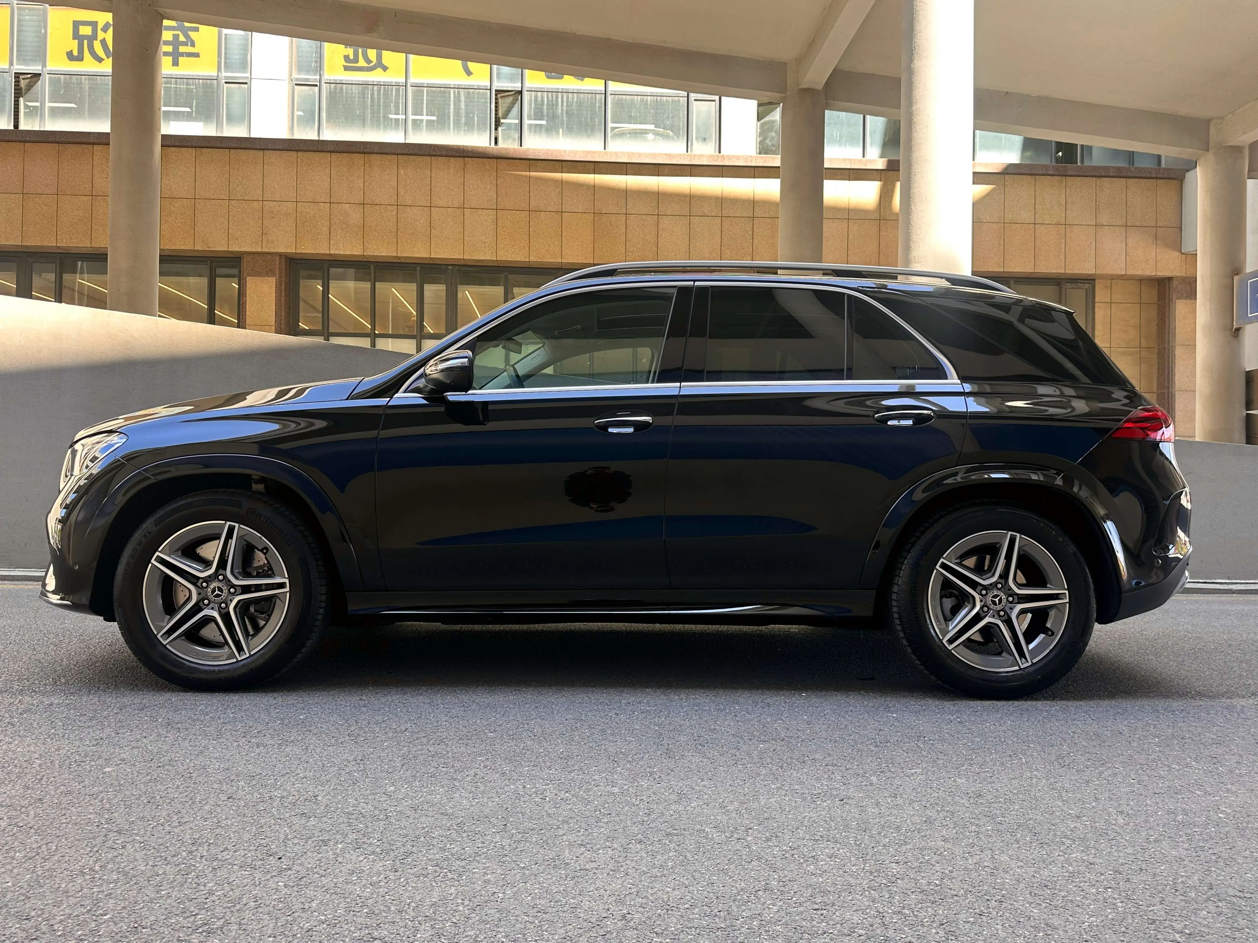 Mercedes-Benz GLE (Imported)