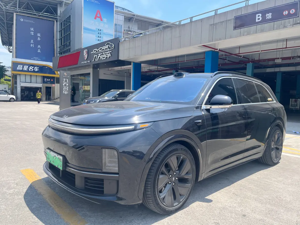 Lixiang L7