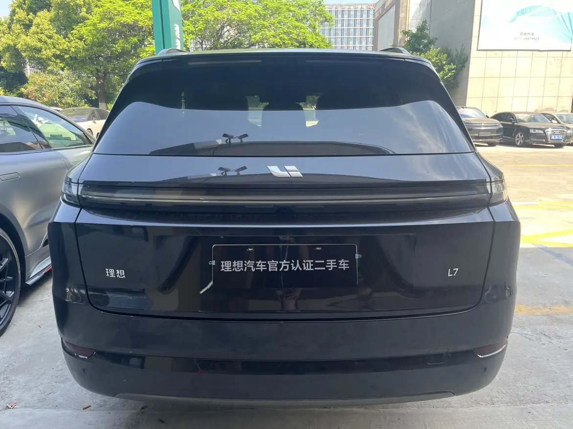Lixiang L7