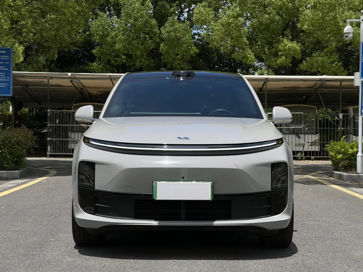 Lixiang L6