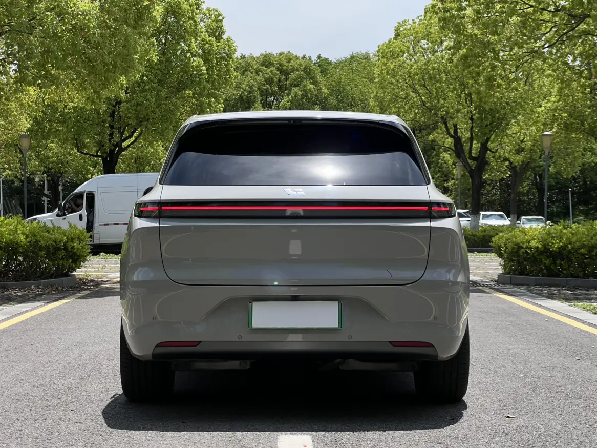 Lixiang L6