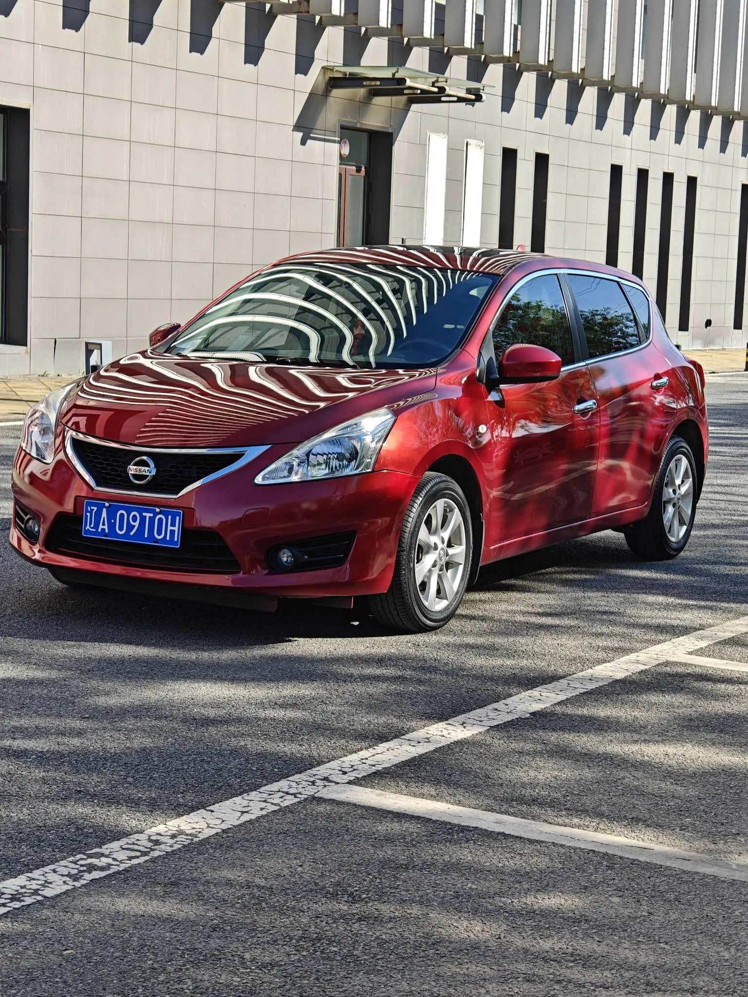 Nissan Tiida