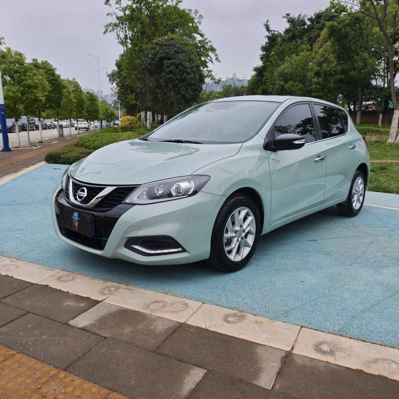 Nissan Tiida