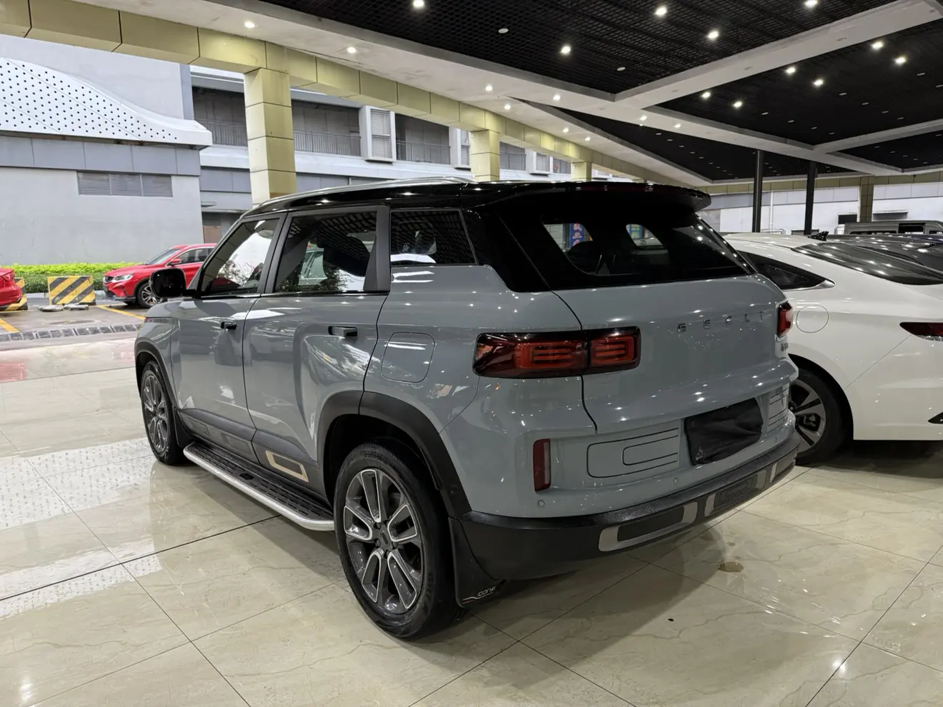 Geely ICON