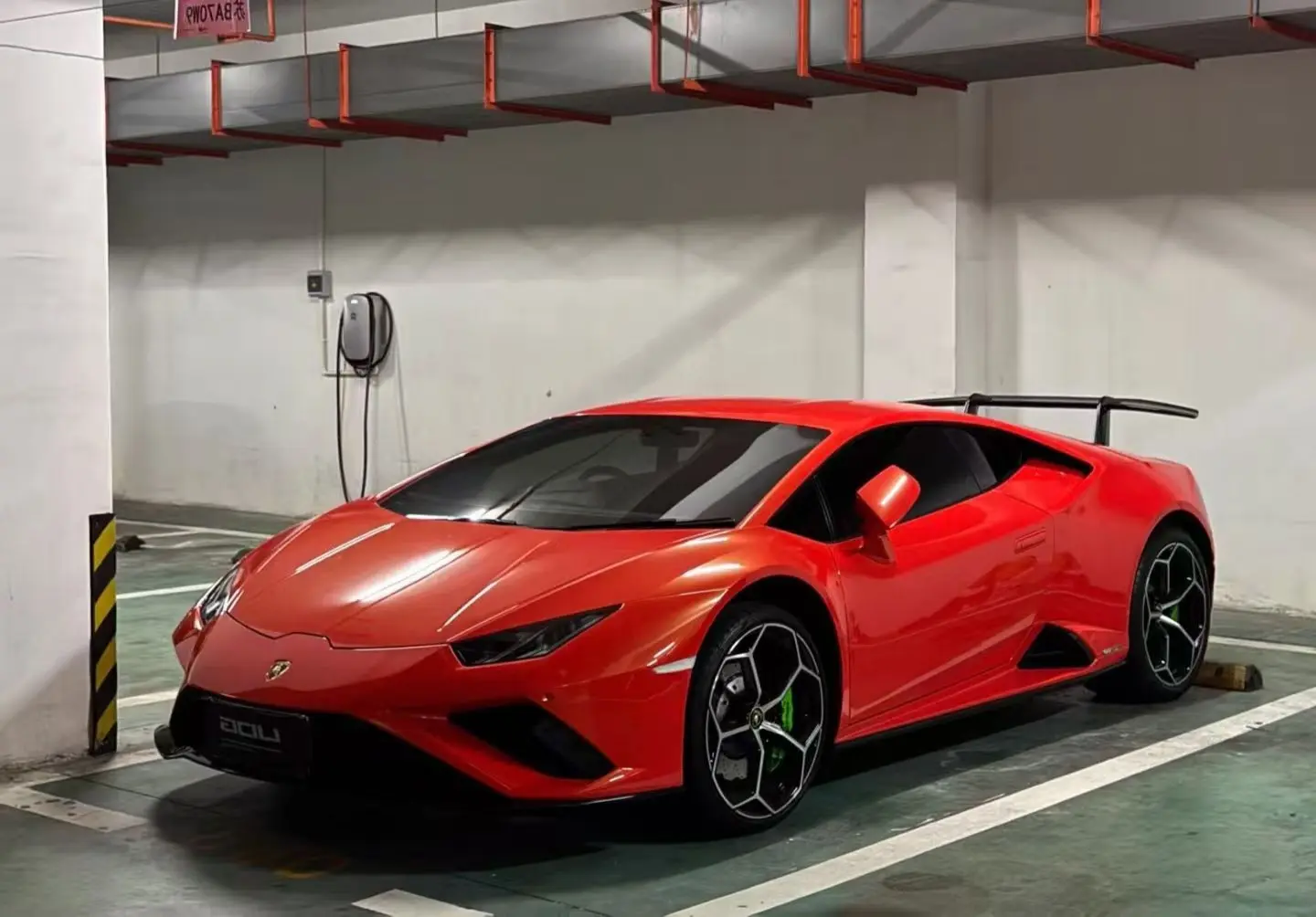 LAMBORGHINI HURACÁN