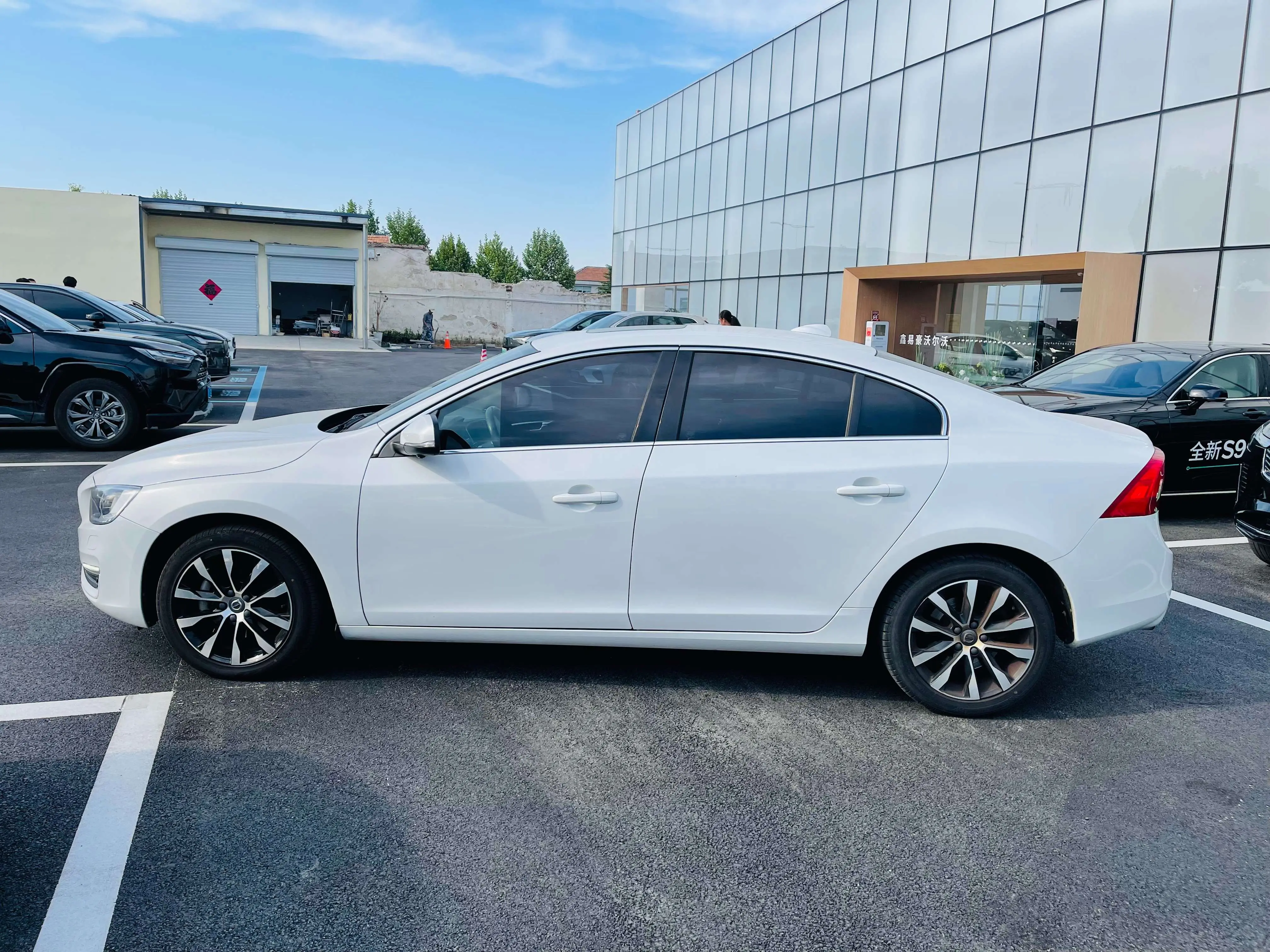 Volvo S60
