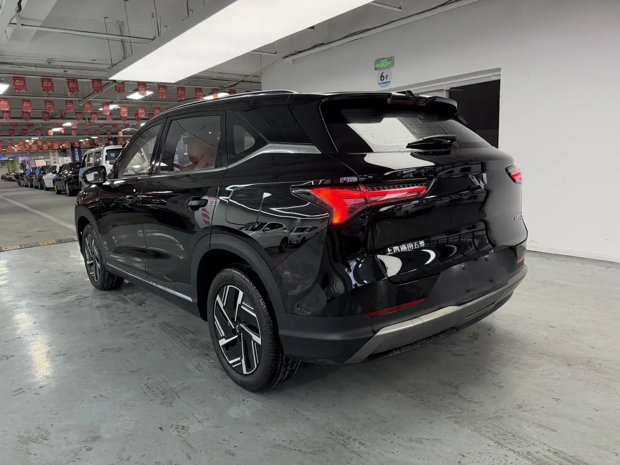 Wuling Starlight S PHEV