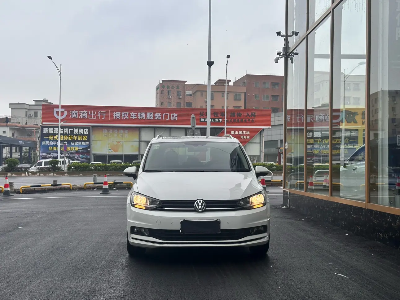 Volkswagen Touran L