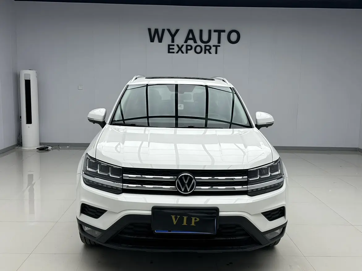 Volkswagen Tharu