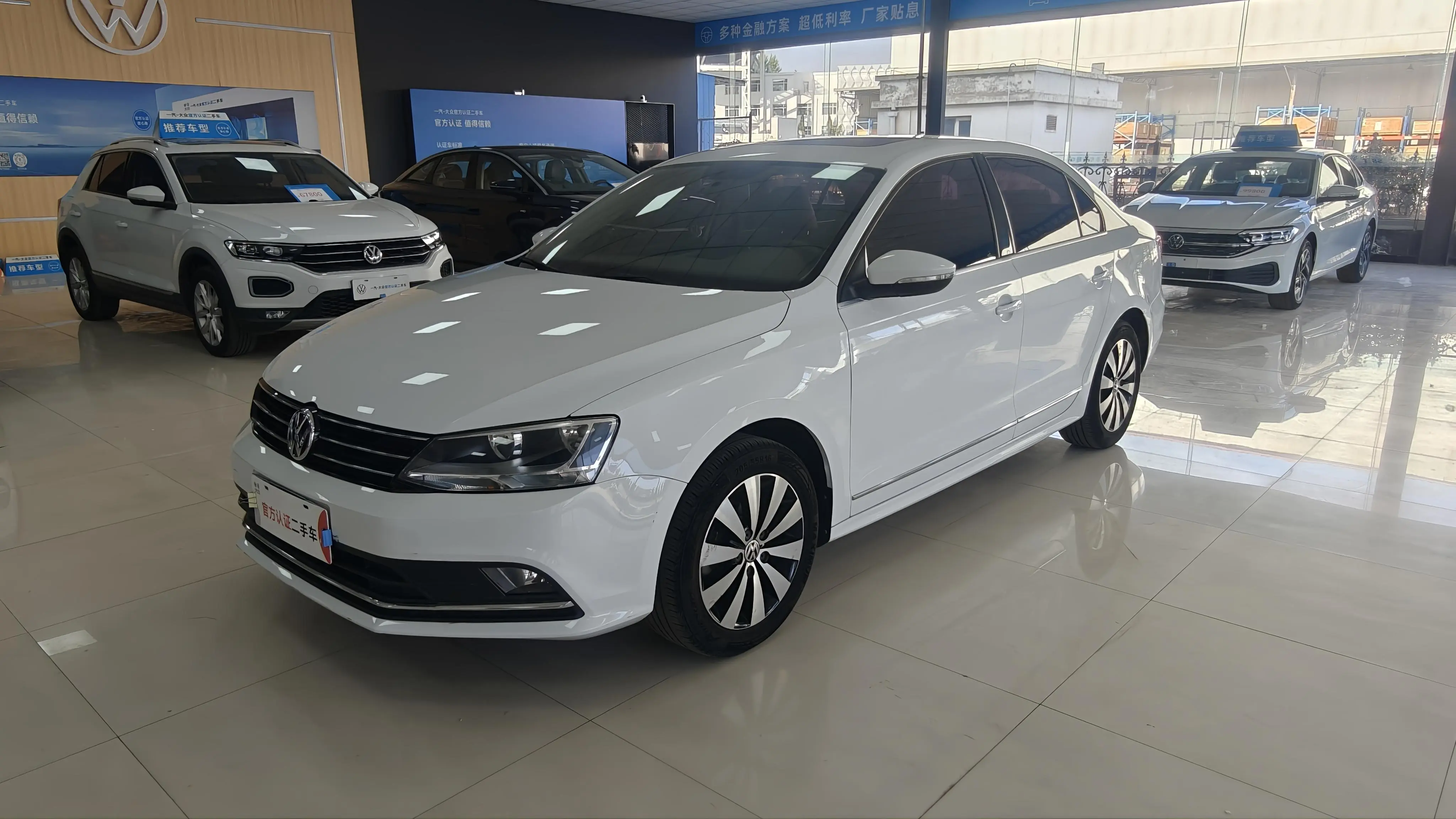 Volkswagen Sagitar