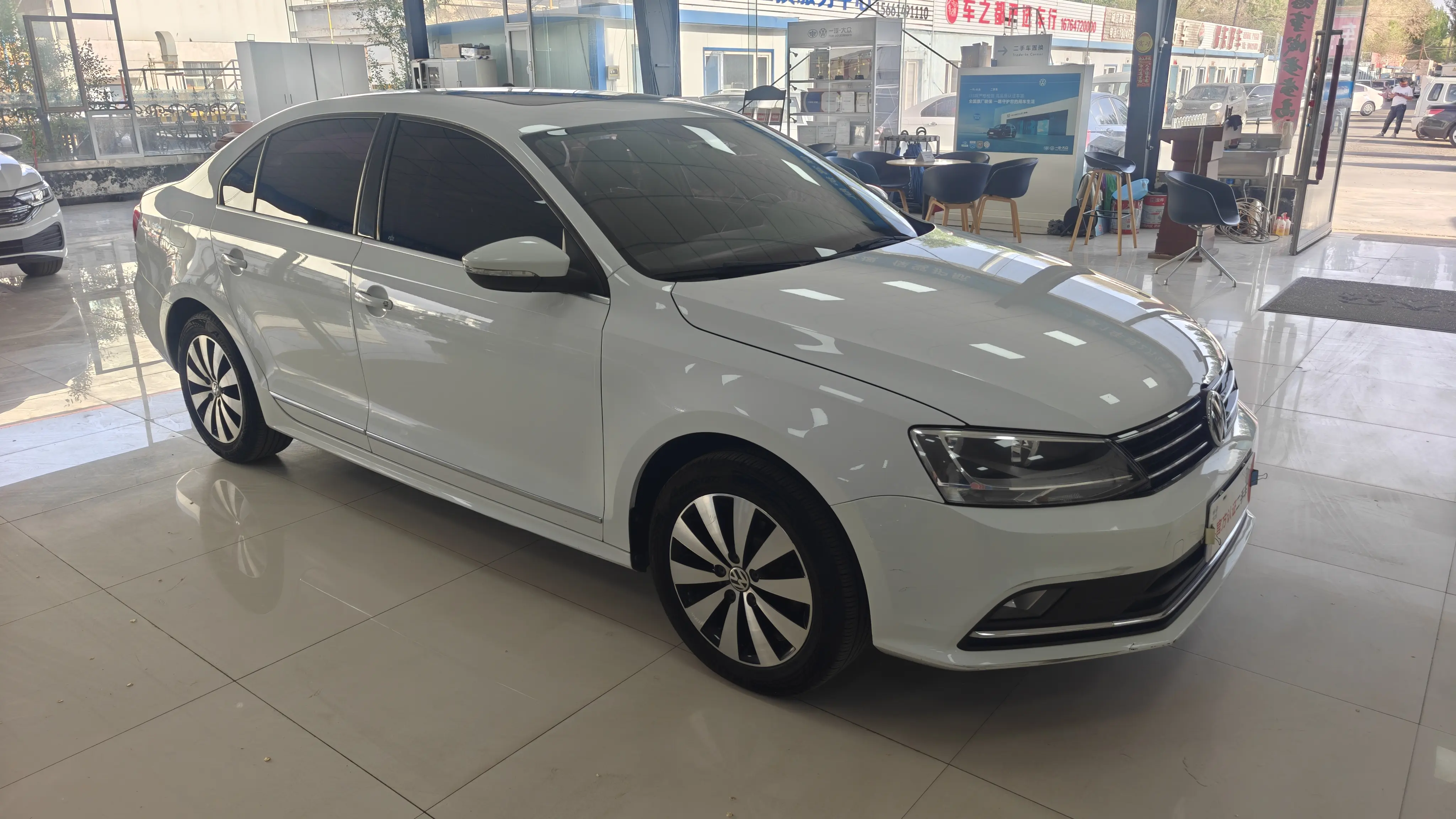Volkswagen Sagitar