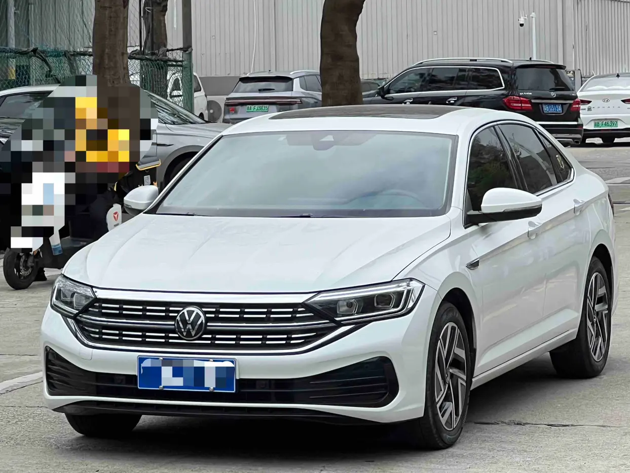 Volkswagen Sagitar