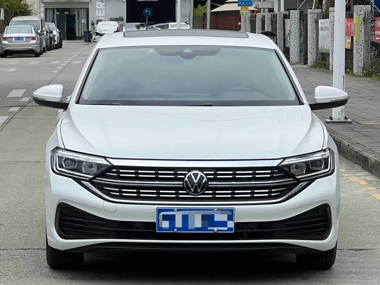 Volkswagen Sagitar