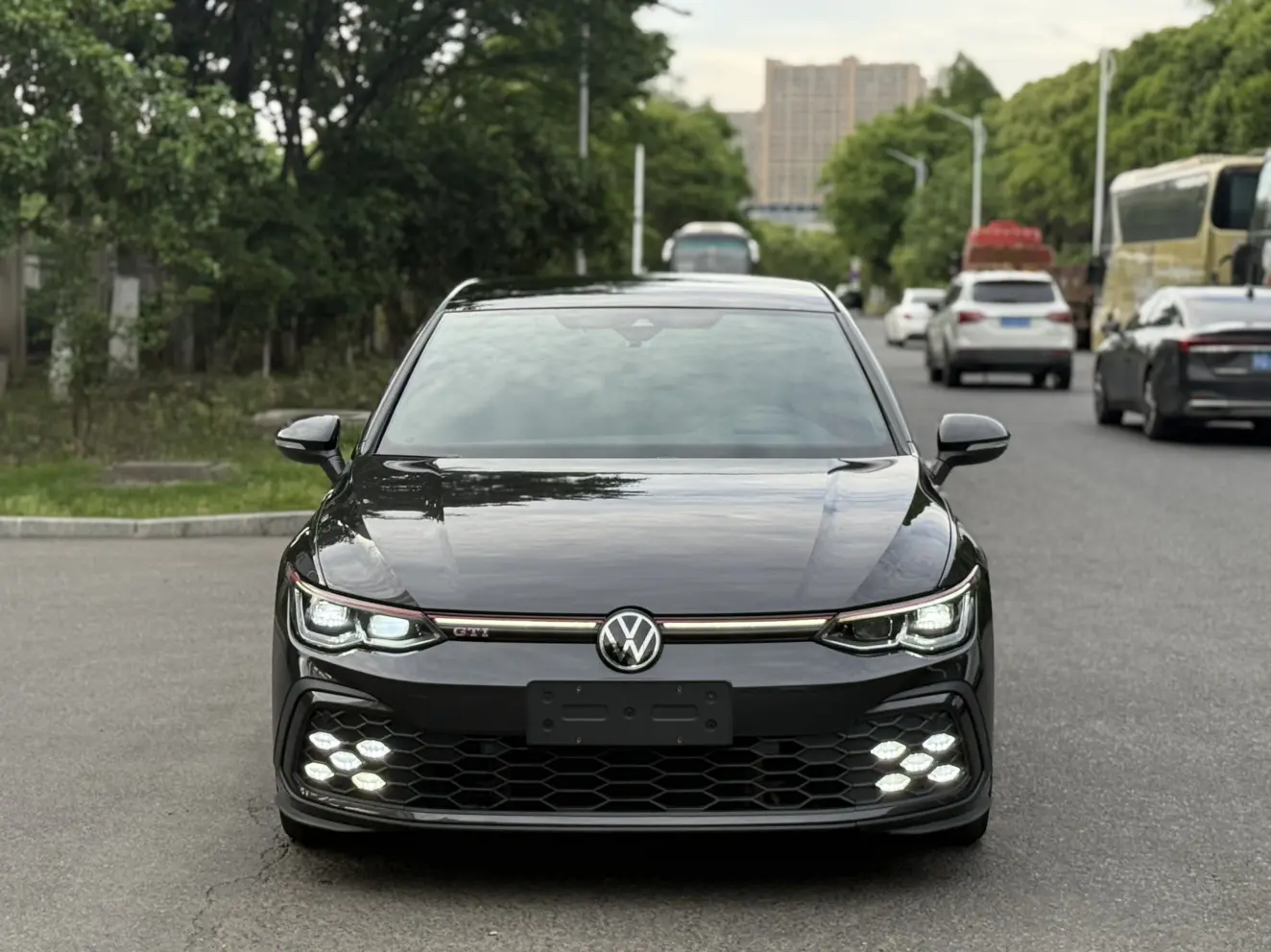 Volkswagen Golf GTI