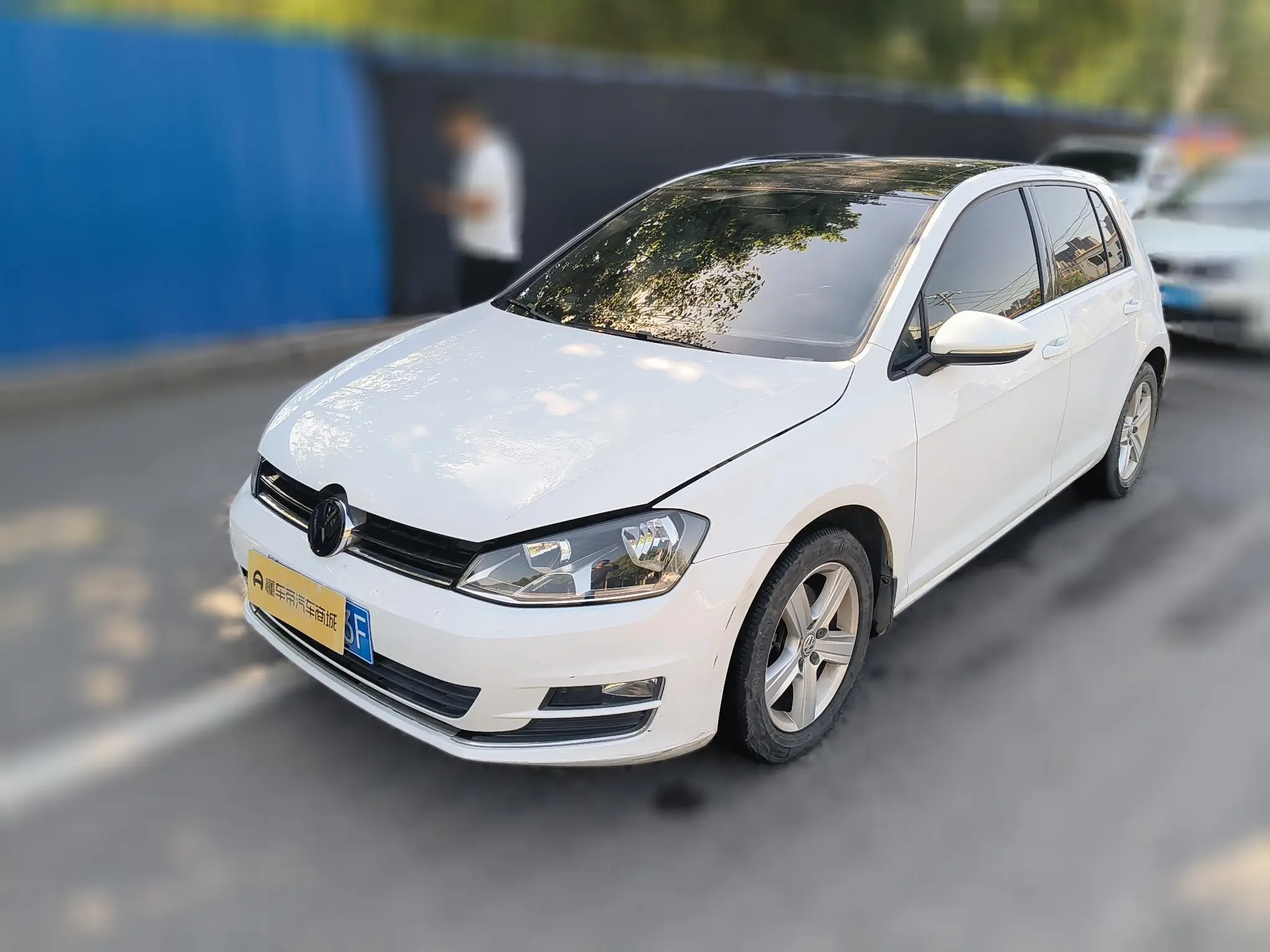 Volkswagen golf