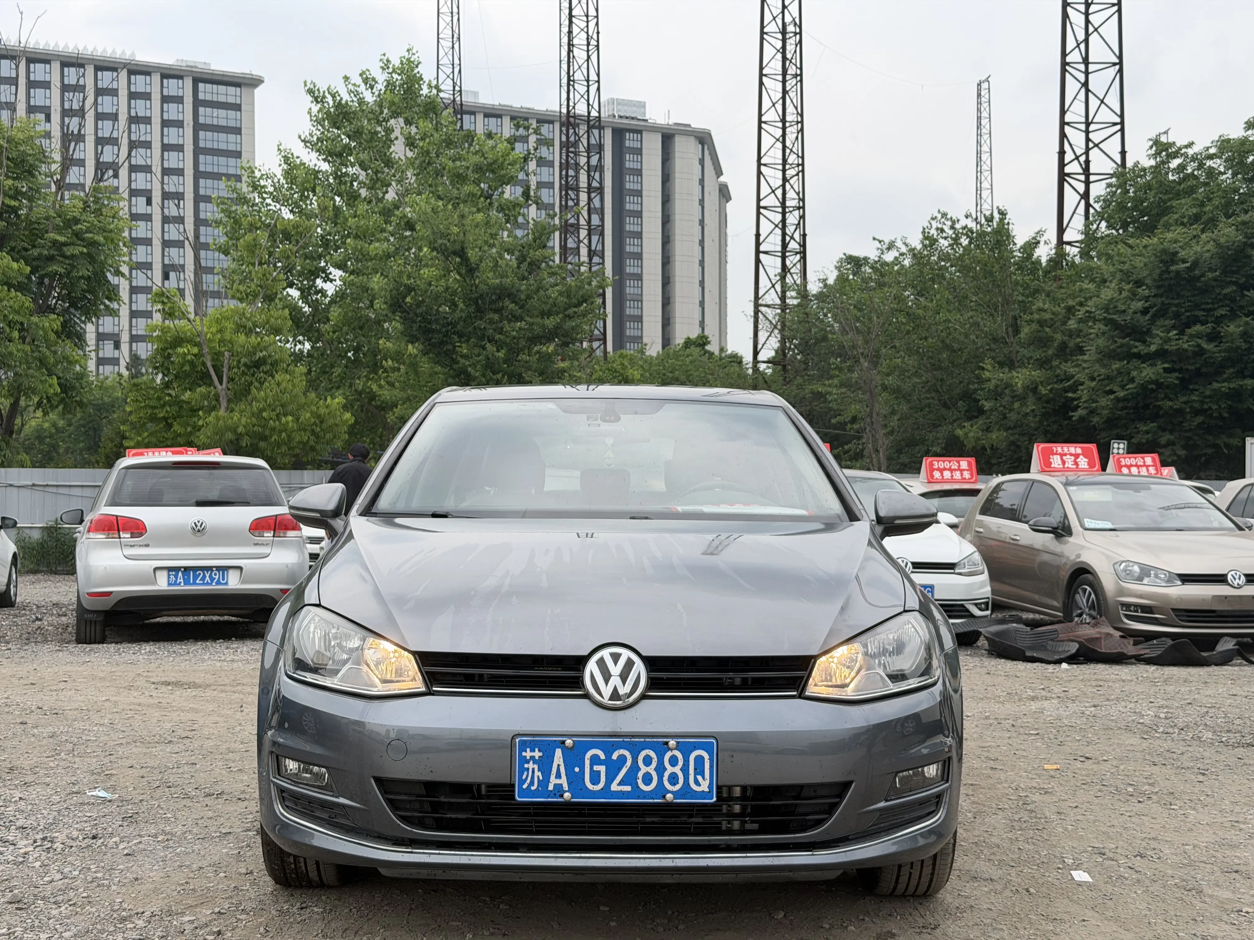 Volkswagen Golf