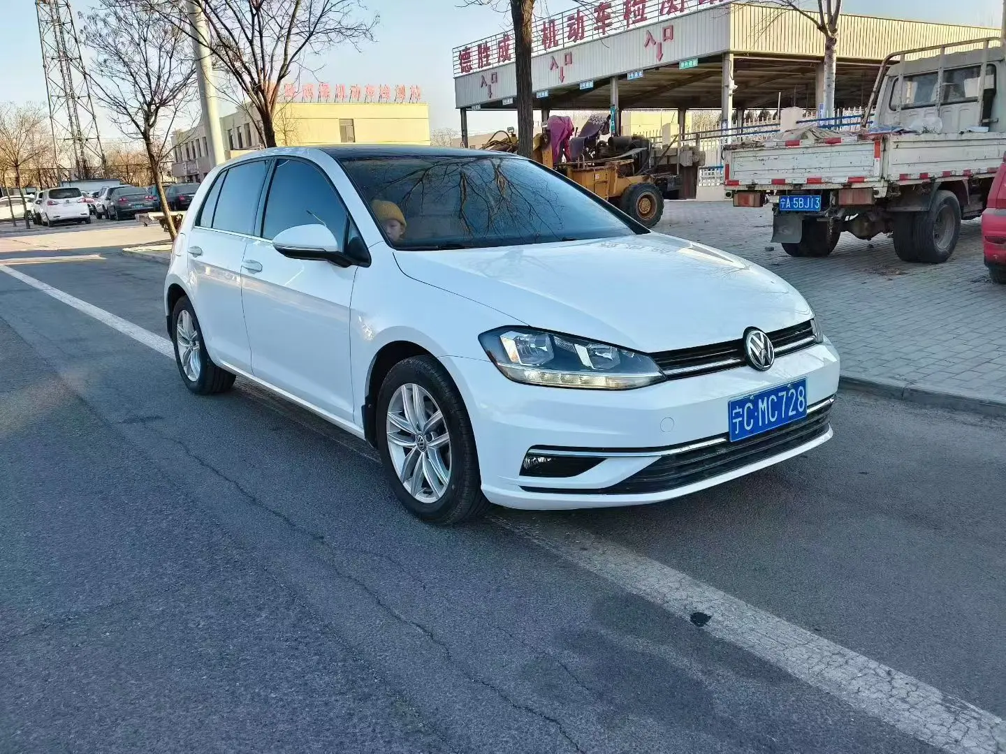 Volkswagen golf
