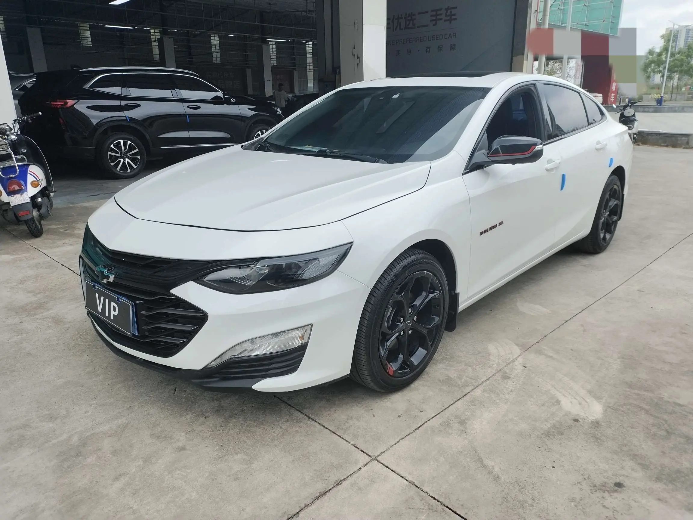 Chevrolet Malibu XL